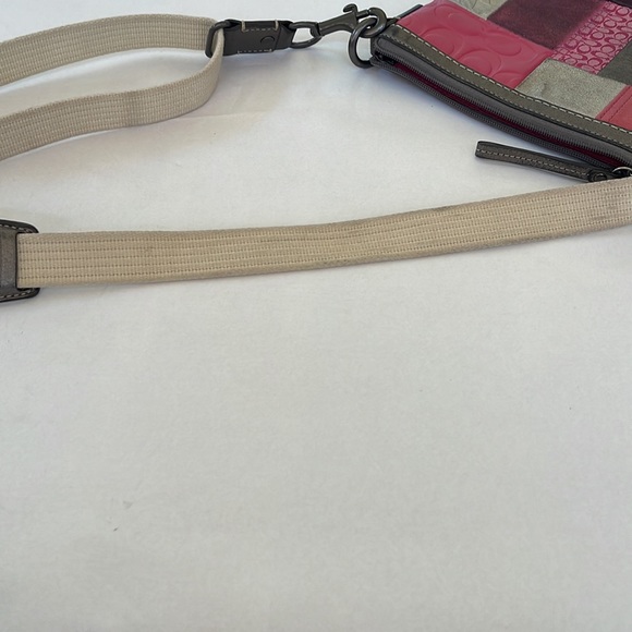 Coach Patchwork Crossbody Vintage Pink handbag - Picture 9 of 12